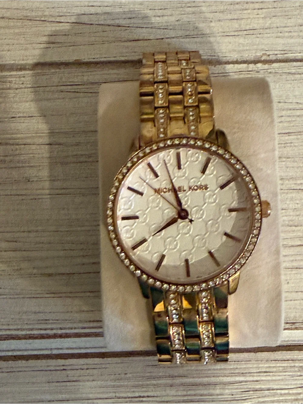 Michael Kors Gold-Tone Crystal Accent Women's Watch with Ivory Dial